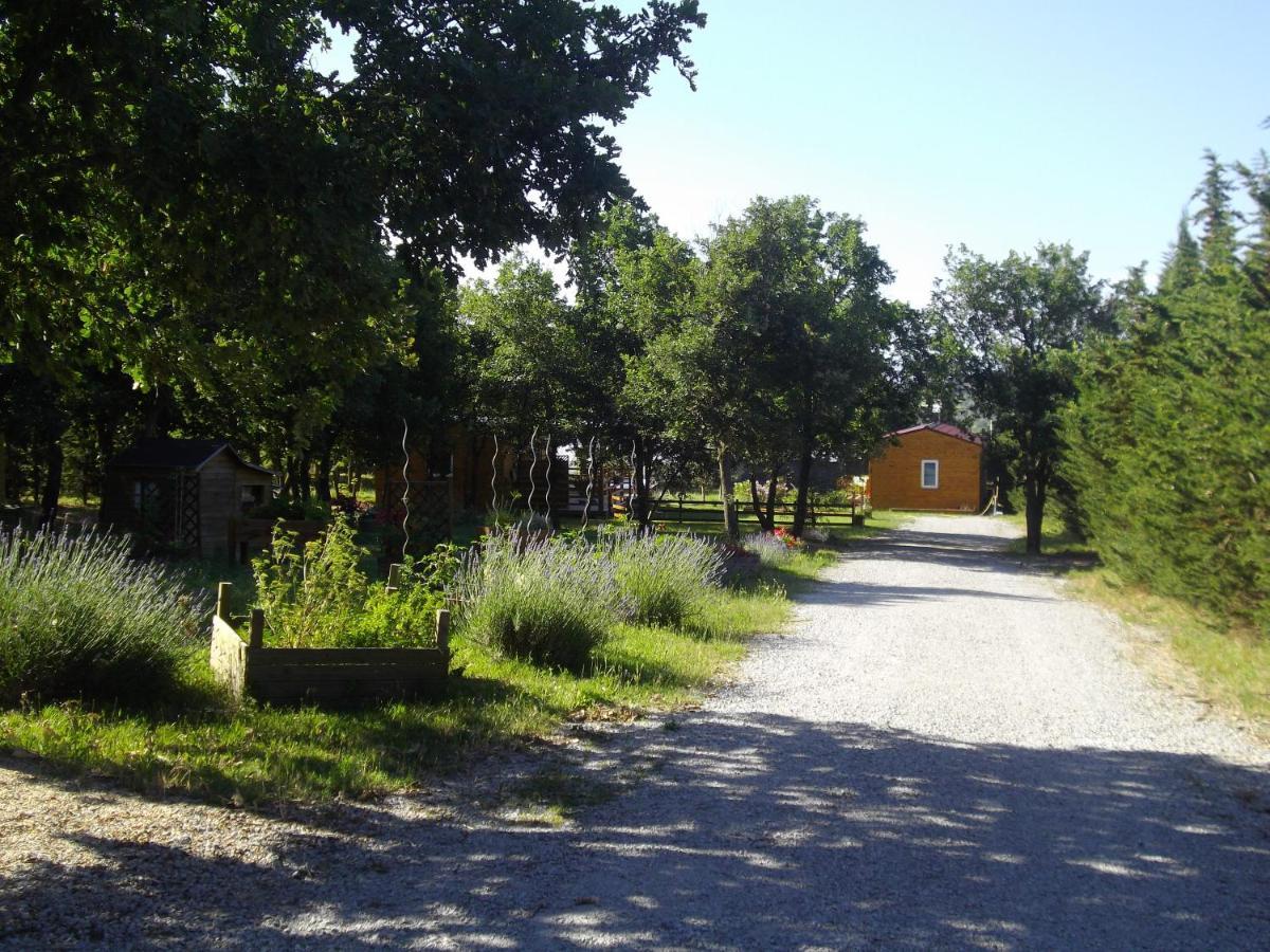 Montolieu Chalet 4 Personnes מראה חיצוני תמונה
