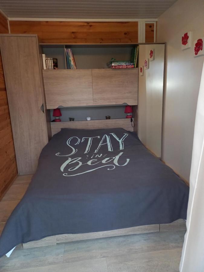 Montolieu Chalet 4 Personnes מראה חיצוני תמונה